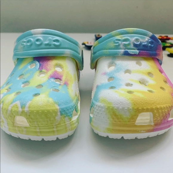 Crocs - Picture 4 of 5